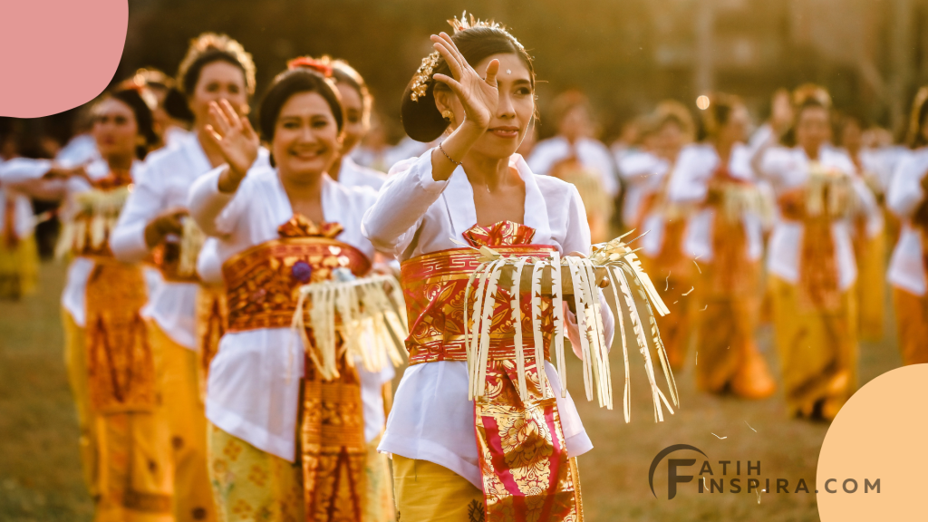 Pentingnya Pemeliharaan Tradisi dan Warisan Budaya