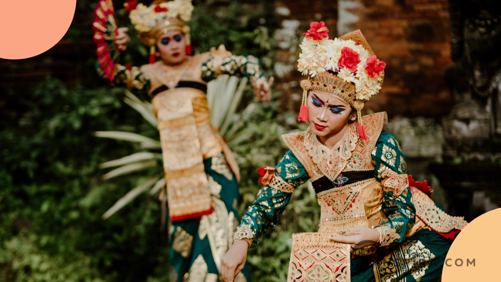 Preservasi dan Perkembangan Adat Istiadat Suku Bangsa di Indonesia